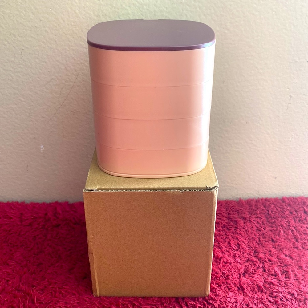BOGO 2 x $10 NIB “Jewelry 4 Tier Organizer with Mirror”